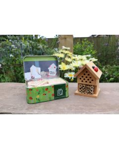 Apples to Pears, Insect House in a Tin